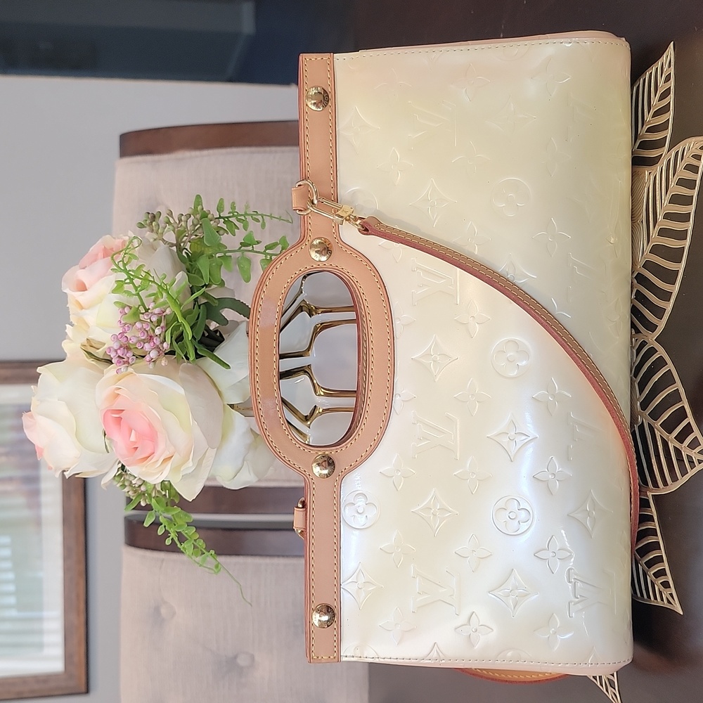 Authentic Louis Vuitton Roxbury bag